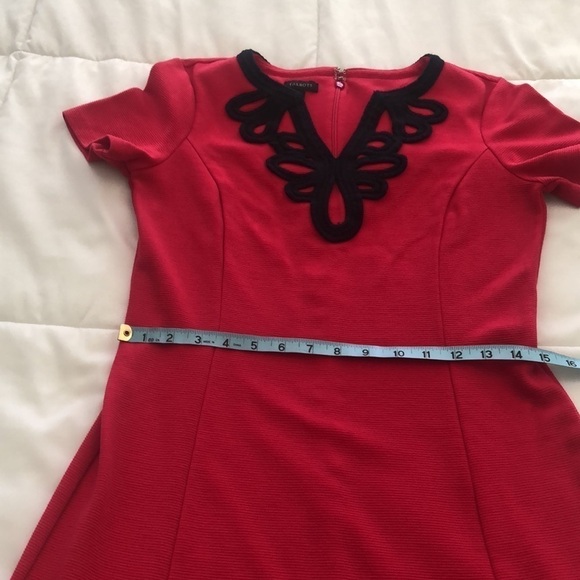 Talbots hot pink ribbed sheath dress with navy embroidered neckline size small - Picture 6 of 9